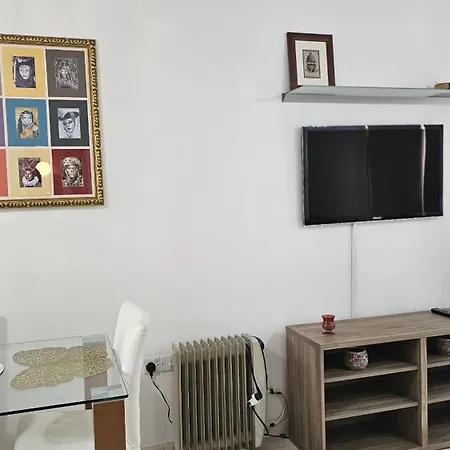 Alex's House Strovolos