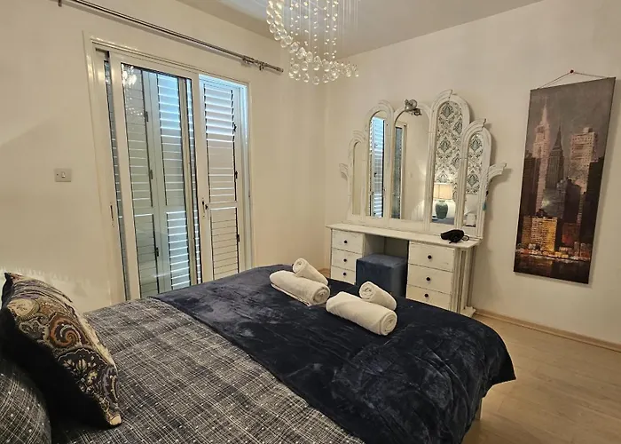 Alex's House 別荘 Strovolos